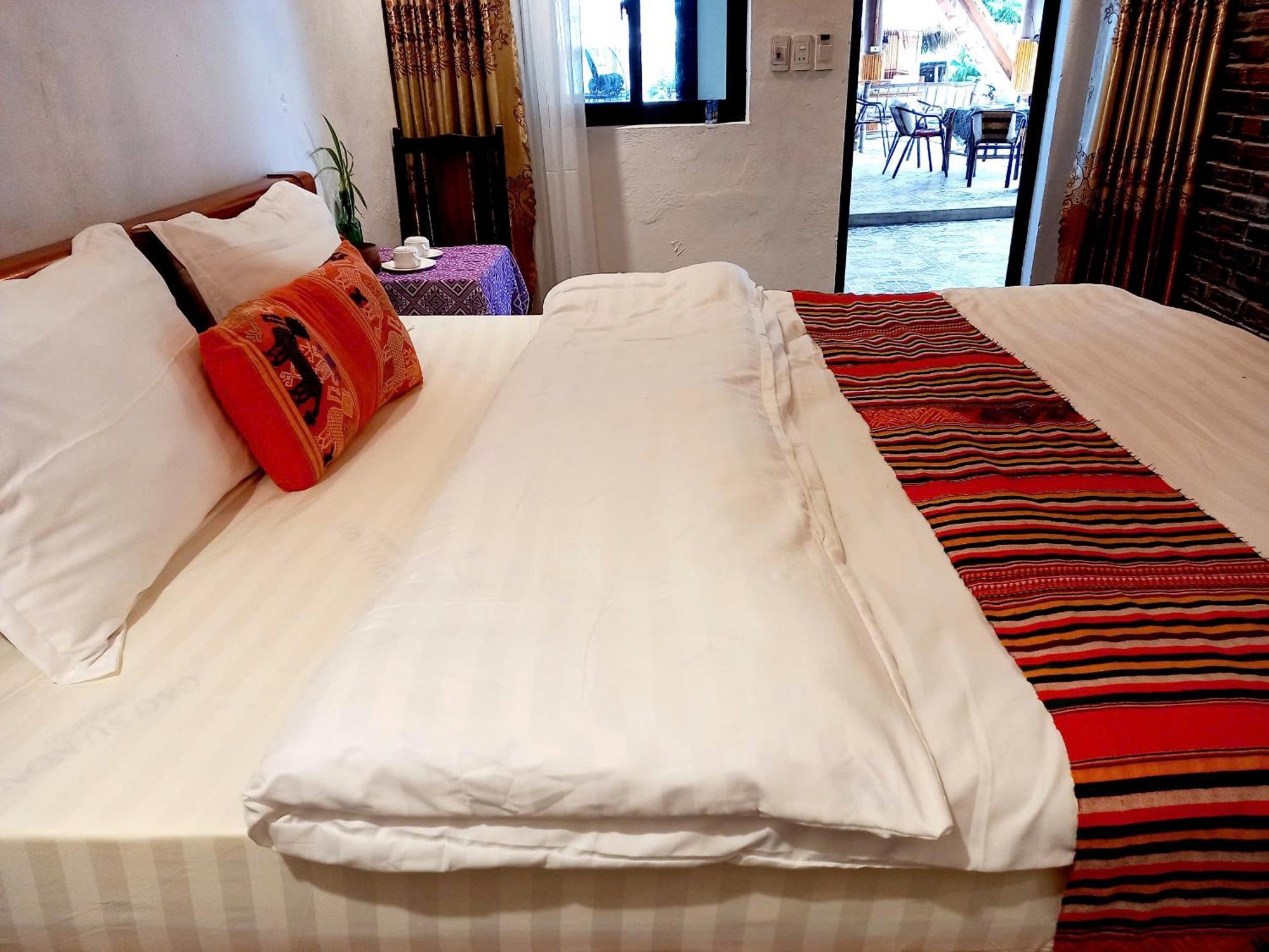 Nha Tan - Mai Chau Homestay And Tours Eksteriør bilde
